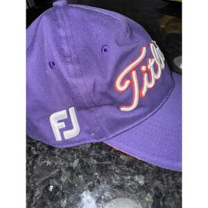 Titleist FJ Pro V1 Golf Cap Hat Purple White Orange Adjustable Strap‎
